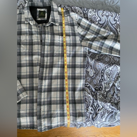 Prana shirt jacket. New w/o tags. - Picture 2 of 4
